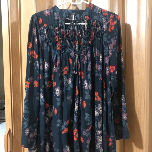 Free people floral flowy top - Picture 1 of 3
